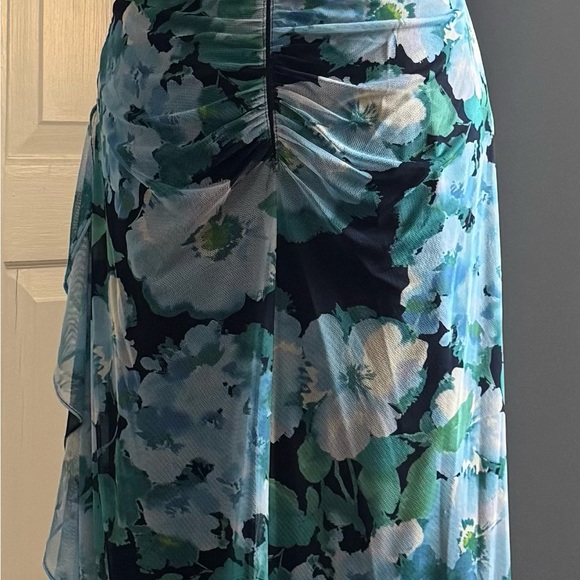 Betsy & Adam Navy Floral Maxi Dress with Teal and White Blooms - Picture 6 of 7
